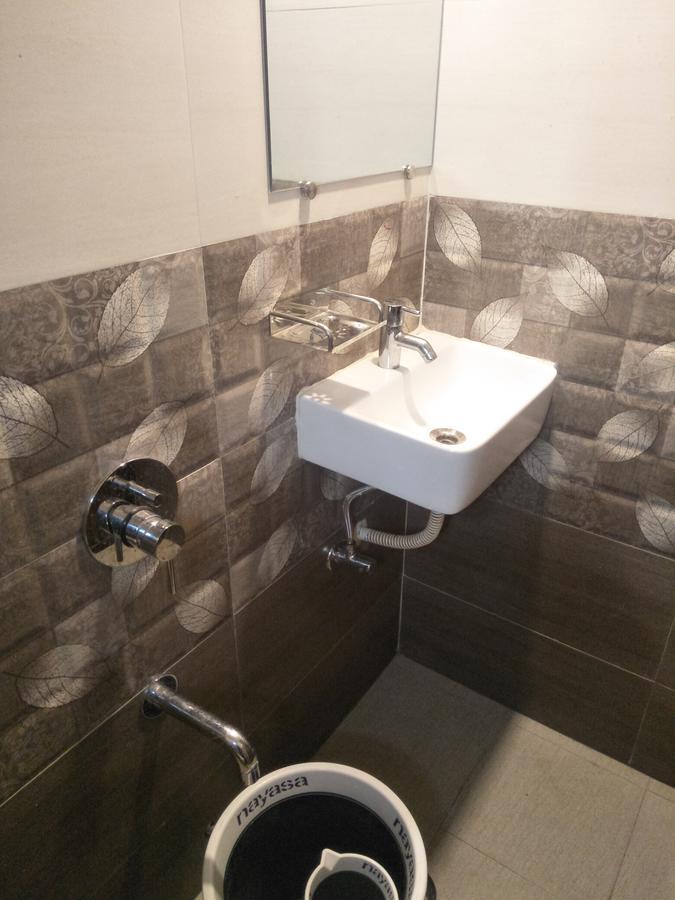 Hotel Avenue Residency Bombaj Zewnętrze zdjęcie